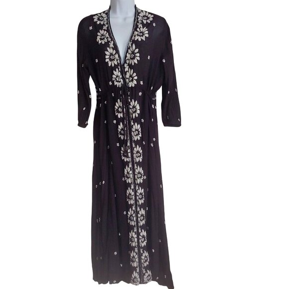 Free People Fable Black/White Embroidered Sunflowers Midi Dress Whimsy M - Picture 2 of 16